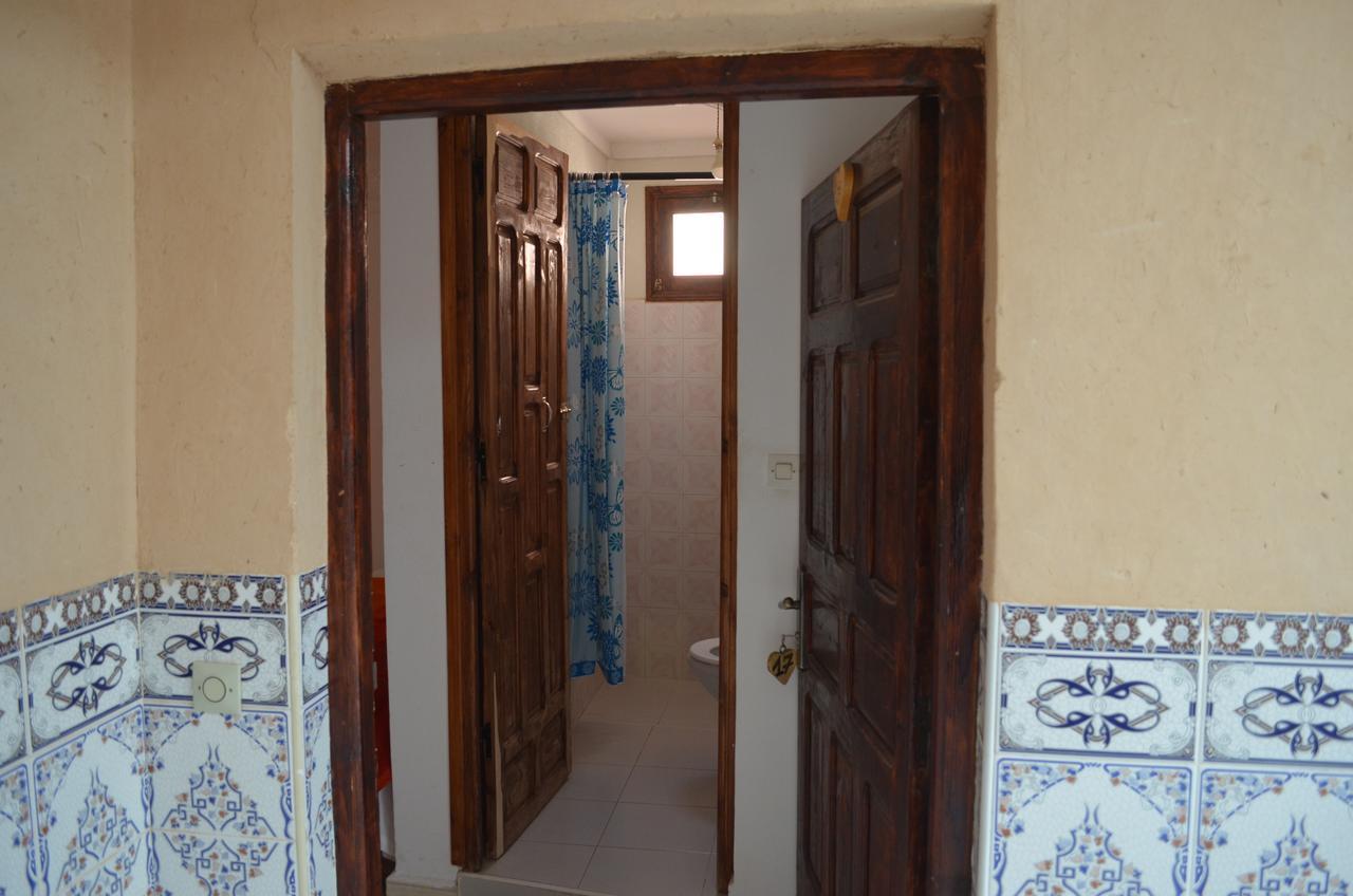 Hotel Restaurant La Gazelle De Dades Akhendachou n'Ait Ouffi Exterior photo