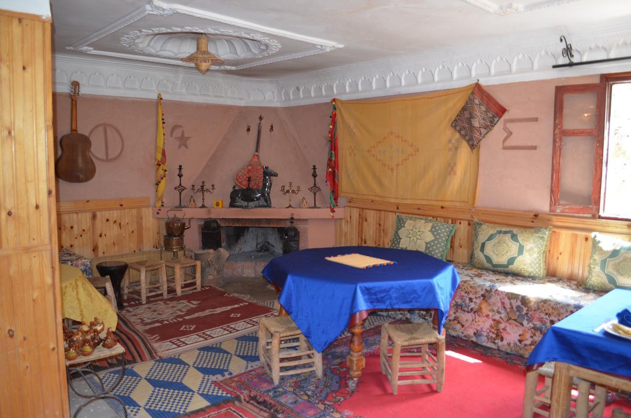 Hotel Restaurant La Gazelle De Dades Akhendachou n'Ait Ouffi Exterior photo